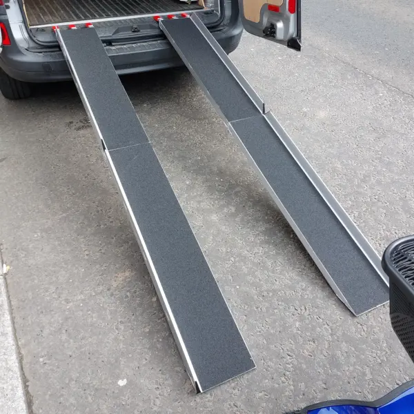 6.5ft Telescopic Ramp for Wider Tyres